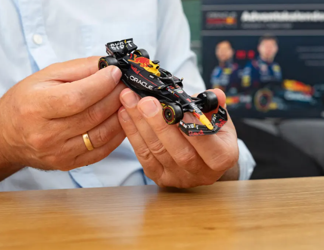 ποΈ Red Bull Racing Advent Calendar π | Build Your Own F1 Experience! π¨